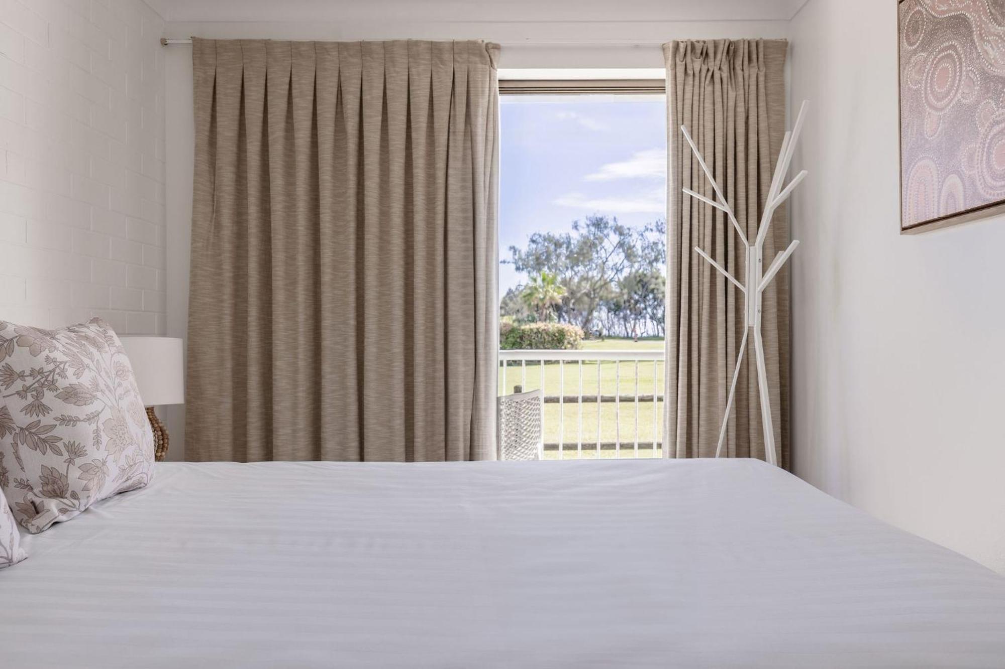 Main Beach Apartments Μπάιρον Μπέι Εξωτερικό φωτογραφία