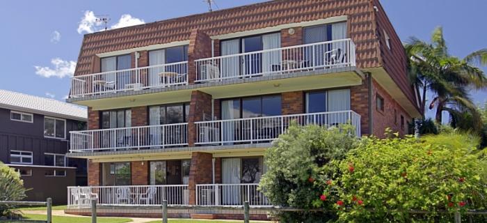 Main Beach Apartments Μπάιρον Μπέι Εξωτερικό φωτογραφία