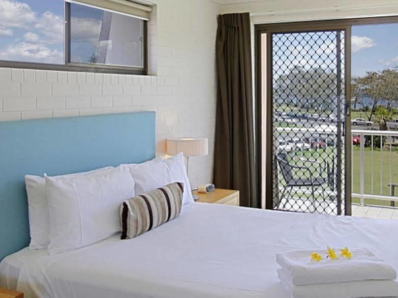 Main Beach Apartments Μπάιρον Μπέι Εξωτερικό φωτογραφία