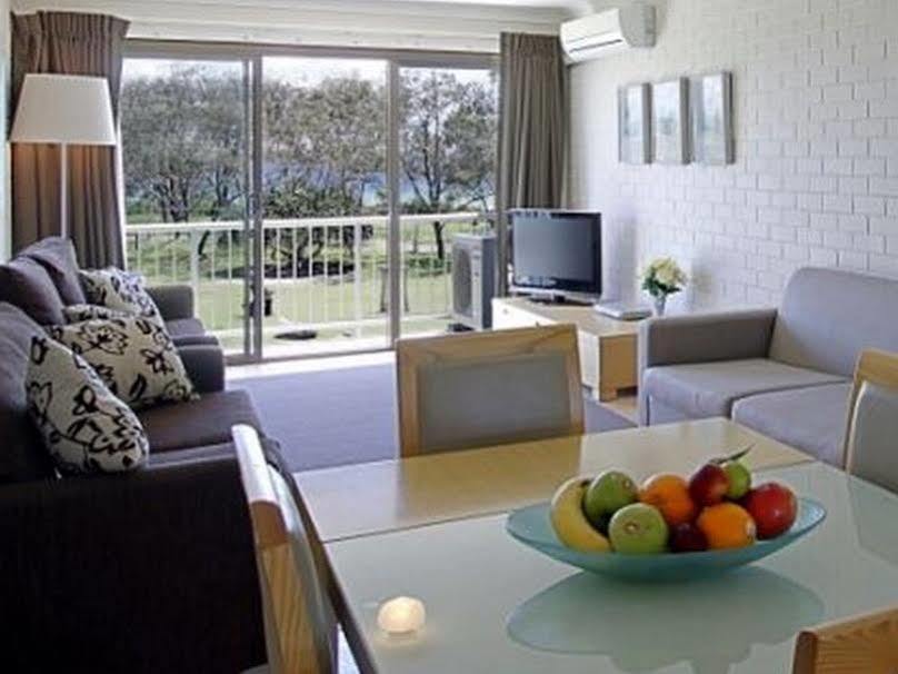 Main Beach Apartments Μπάιρον Μπέι Εξωτερικό φωτογραφία
